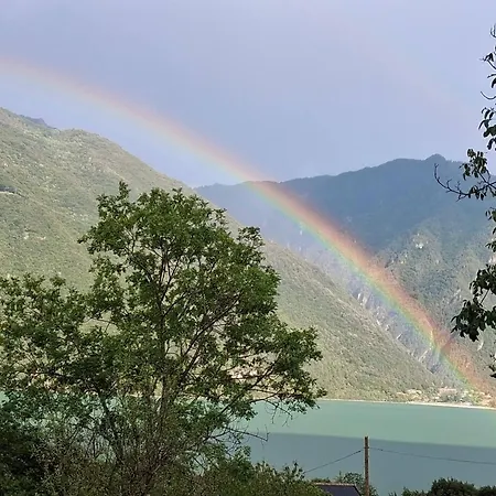 Apartment Idro Castle View Bondone